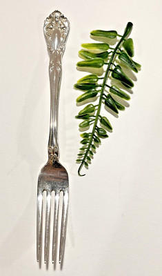 ONE Alvin Sterling Silver Chateau Rose Fork 45.4 Grams No Monogram