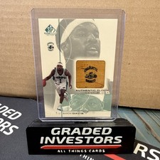 Baron Davis 2000-01 SP Game Floor Authentic #BD Charlotte Hornets