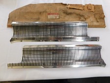 Nos Oem Ford 1962 Galaxie 500 Tail Light Panel Finish Mouldings Trim Pair