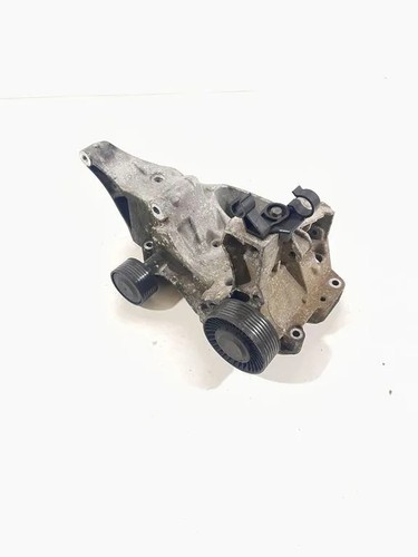 BMW 3 Coupe E92 Generatorhalterung 7802639 3.00 Diesel 2011 33471848