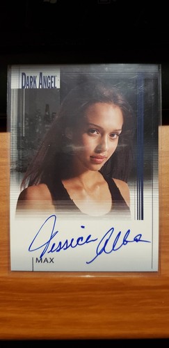 2002 Topps Dark Angel Jessica Alba as Max On Card Autograph RARE Auto  - Picture 1 of 2