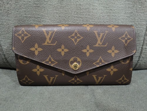 Louis Vuitton Sarah Wallet LV Monogram in Red