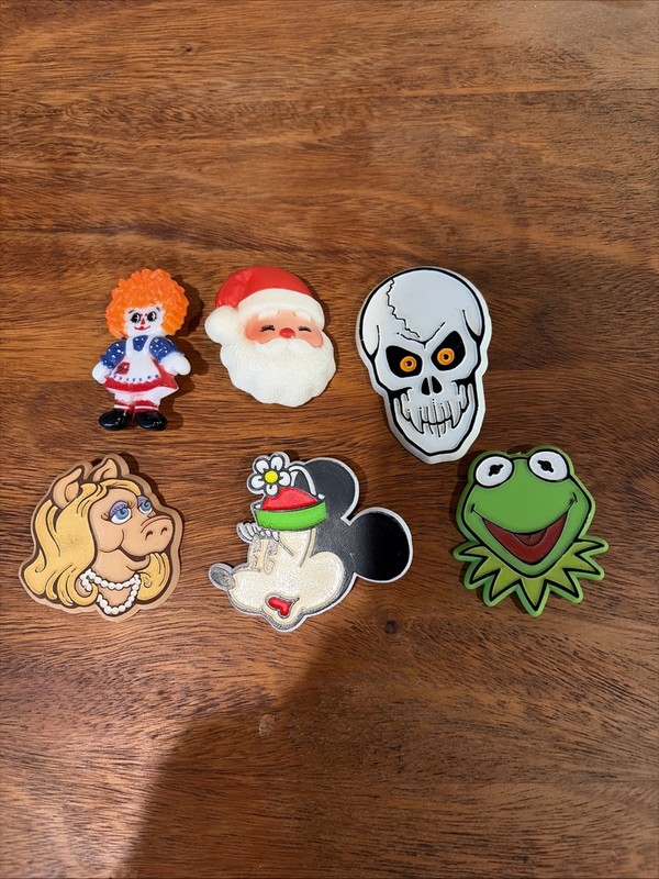 Vintage Hallmark And Others Plastic Pins - Kermit, Miss Peggie, Santa Skeleton