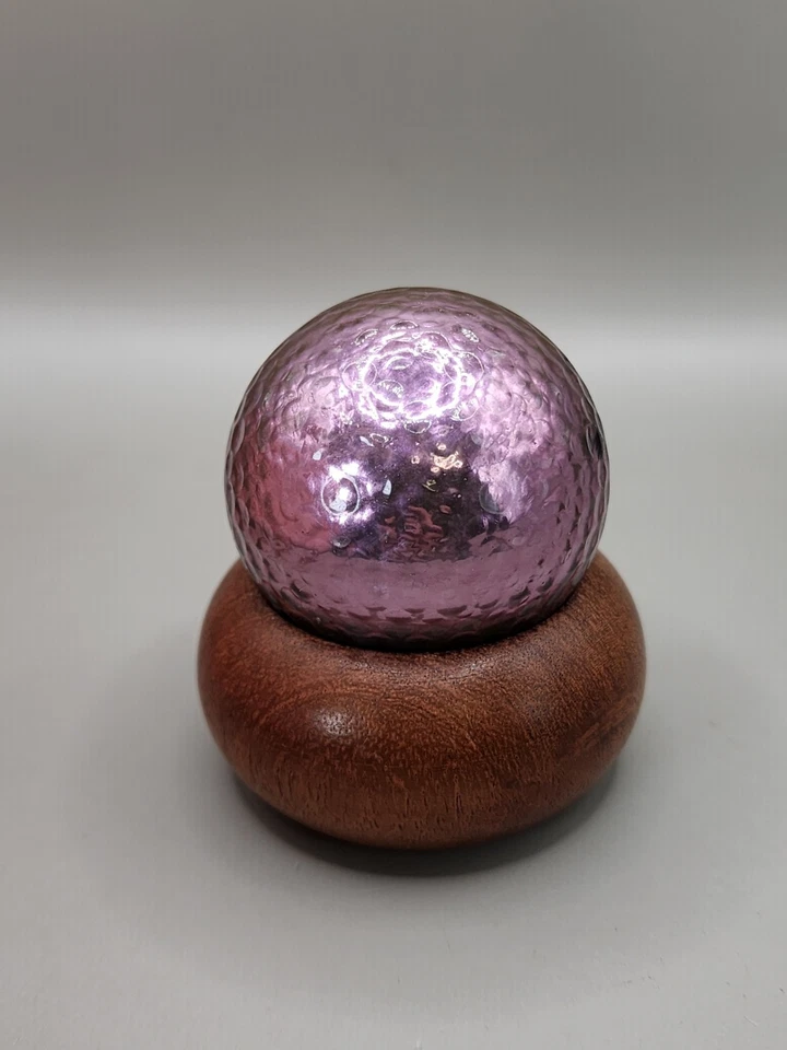 Pink Logo Golf Ball Chromax Collectors Ball Crystal Metallic Pink - Image 4 of 4