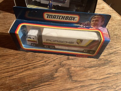 MATCHBOX CONVOY/C-24 Renntransporter Porsche Motorsport Koffersattelzug OVP !!!