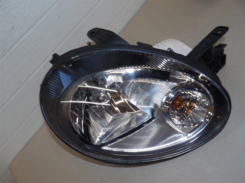 DODGE NEON 2003-2005 RH PASSENGER SIDE HEADLIGHT LAMP ASSEMBLY - Picture 2 of 5