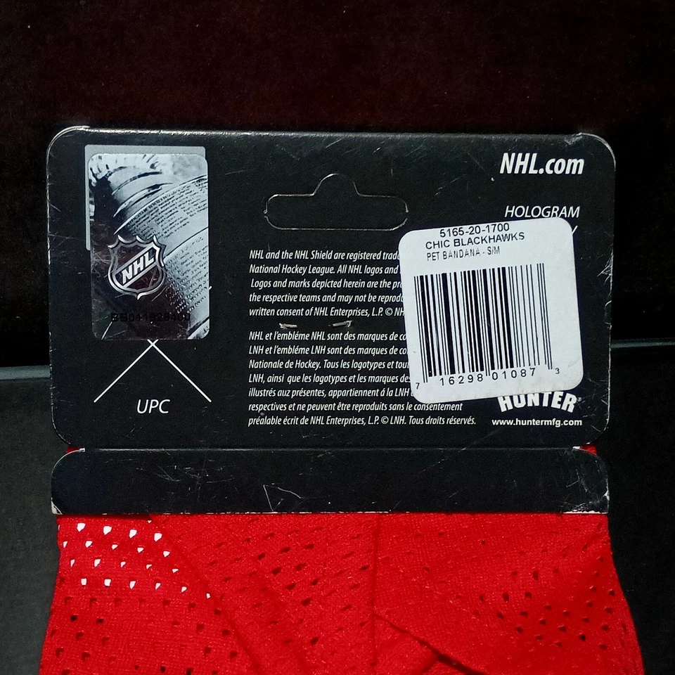 Bandana esportiva Chicago Blackhawks NHL Pet tamanho pequeno/médio - Imagem 4 de 4