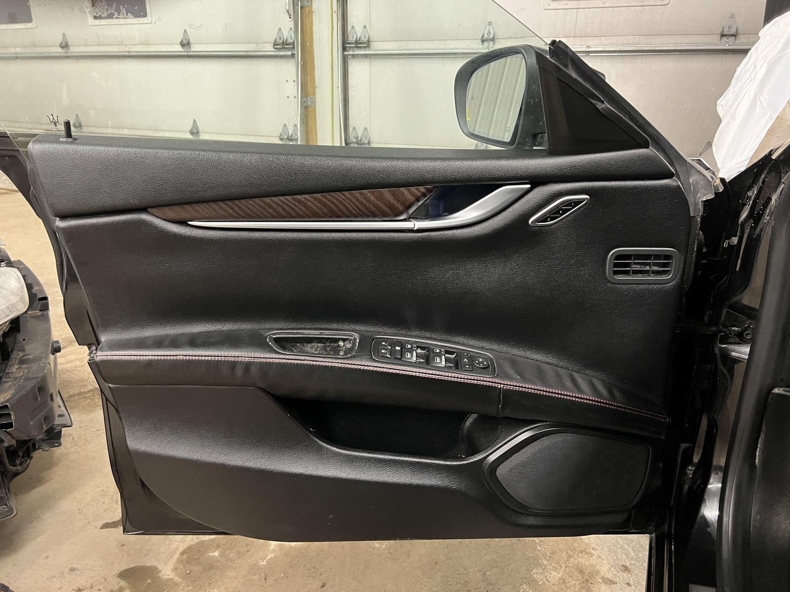 2017-2023 MASERATI GHIBLI LEFT DRIVER REAR DOOR GLASS WINDOW