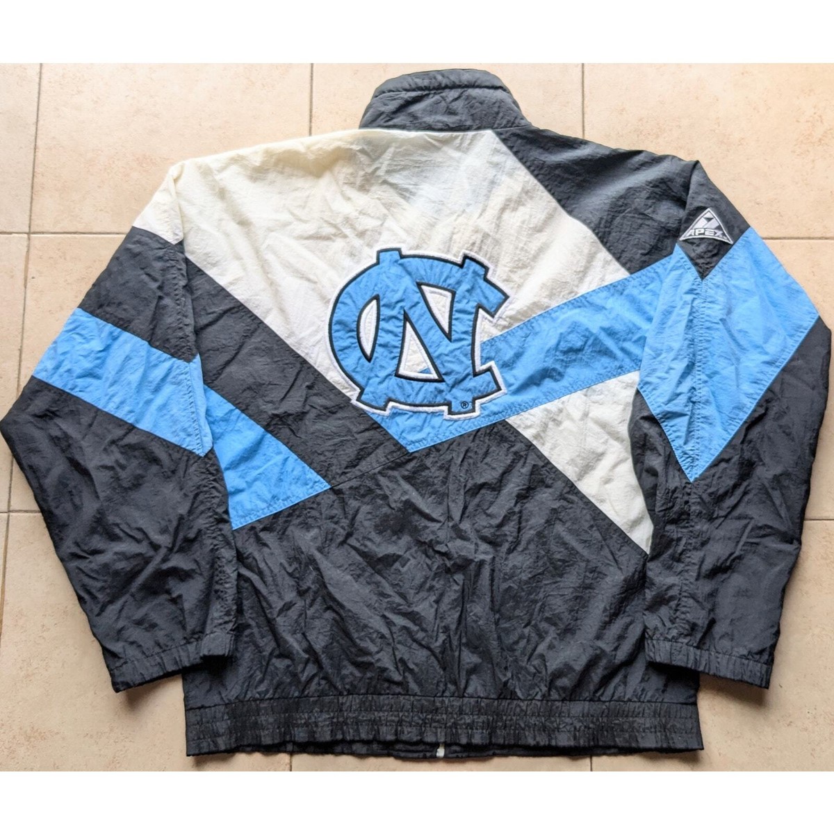 UNC North Carolina 90s Tar Heels APEX windbreaker jacket L UNC North Carolina 90s Tar Heels APEX windbreaker jacket L