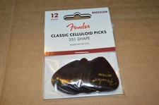 NEW Fender 351 Classic Celluloid Medium Guitar Picks (12) SHELL, 198-0351-800