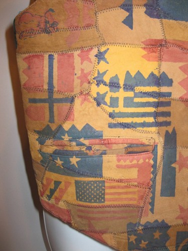 NEW LEATHER VEST Size M 6 8 Flags Stamped Pieced Button Front Multi Motorcycle - Picture 6 of 12