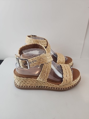 Universal Thread Sandals Womens 8.5 Casual Platform Wedge Ankle Strappy Beige - Picture 2 of 8