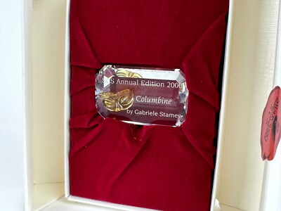 Swarovski NIB Auth CSC Annual Edition 2000 Crystal Columbine Plaque 2.25'' Box
