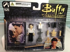 2004 New In Package Palz Palisades Buffy The Vampire Slayer Series 1 Angel Set