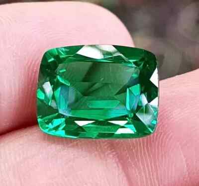 AAA Flawless Natural 10 Ct Green Emerald Cushion Cut Loose Gemstone Certified