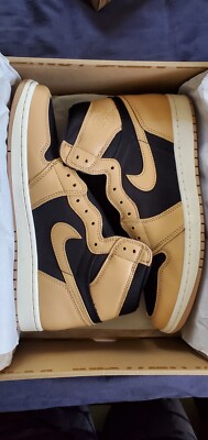 Nike Jordan 1 Retro High OG Heirloom (555088-202) Men