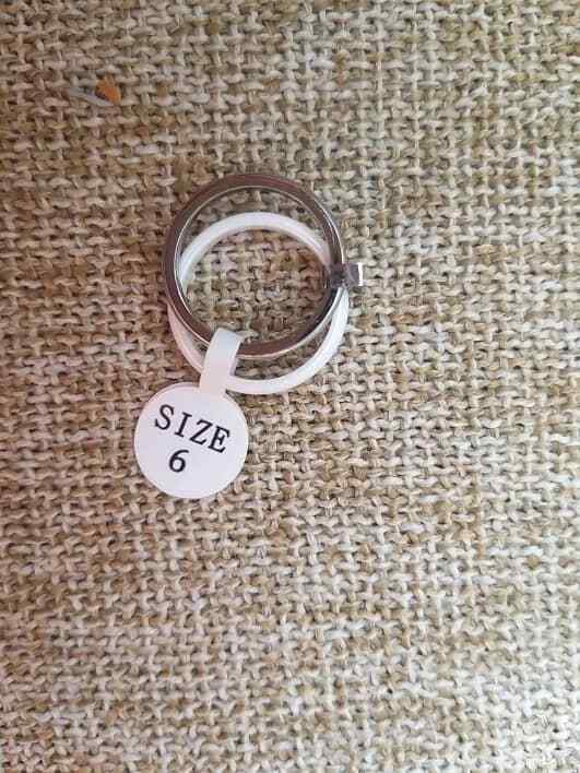 Bague Deux Anneaux Céramique Et Acier - Taille 54 (USA 7) - Argent Blanc - Neuf