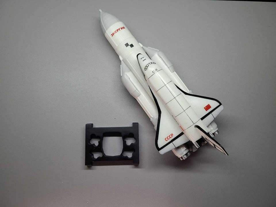 Modelo de cohete transbordador espacial Buran Energy 1:200 acabado pintado 30 cm/12 pulgadas Foto 2 de 4