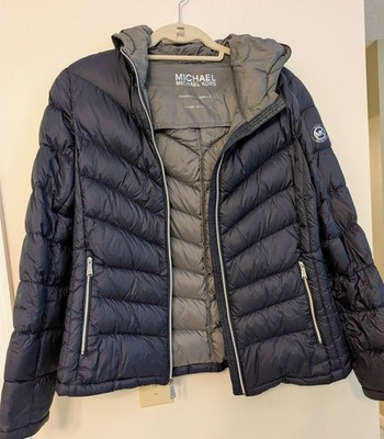 Women s Michael Kors Quilted Packable Hooded Puffer Jacket Navy Blue sz. M- EUC!