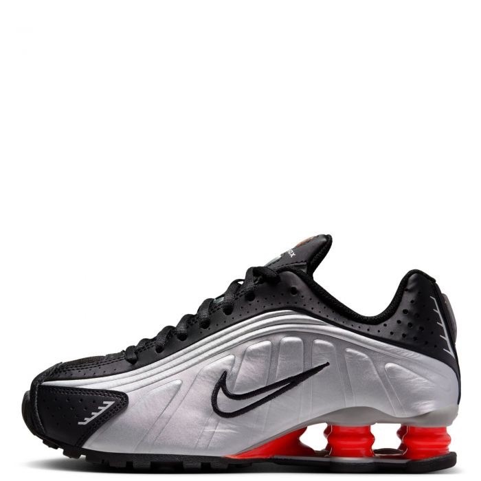 Nike Shox R4 Shoes Youth Size 6Y / Women Size 7.5 Black Silver