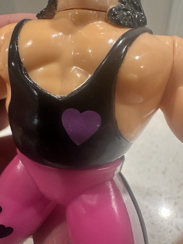 WWF Hasbro Bret the Hitman Hart Purple Heart Actio...