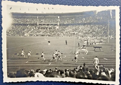Olympiade Berlin 1936 - Privatfoto Frauen-Staffellauf / Leichtathletik - Bild 1 von 2