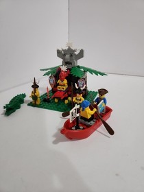 LEGO 6262 King Kahuka&rsquo;s Throne Pirates Islanders All Minifigs 99% Complete READ