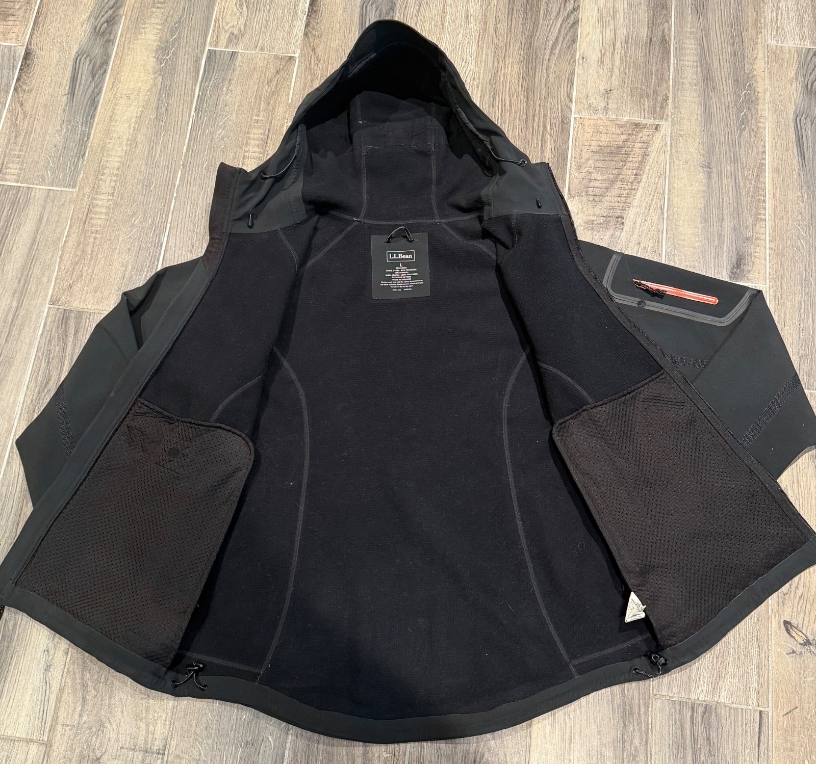 LL Bean - Men's Technical Shell - Black - Large (… - image 3