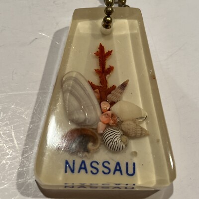 Vintage Keychain From  Nassau  Seashells Encased In Acrylic 1 7/8 x 1 1/4 x 1/4 