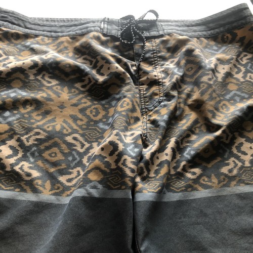 Ripcurl Boardshorts, Size 38, Aztec Animal Print, Quick Dry, EUC - Picture 3 of 8