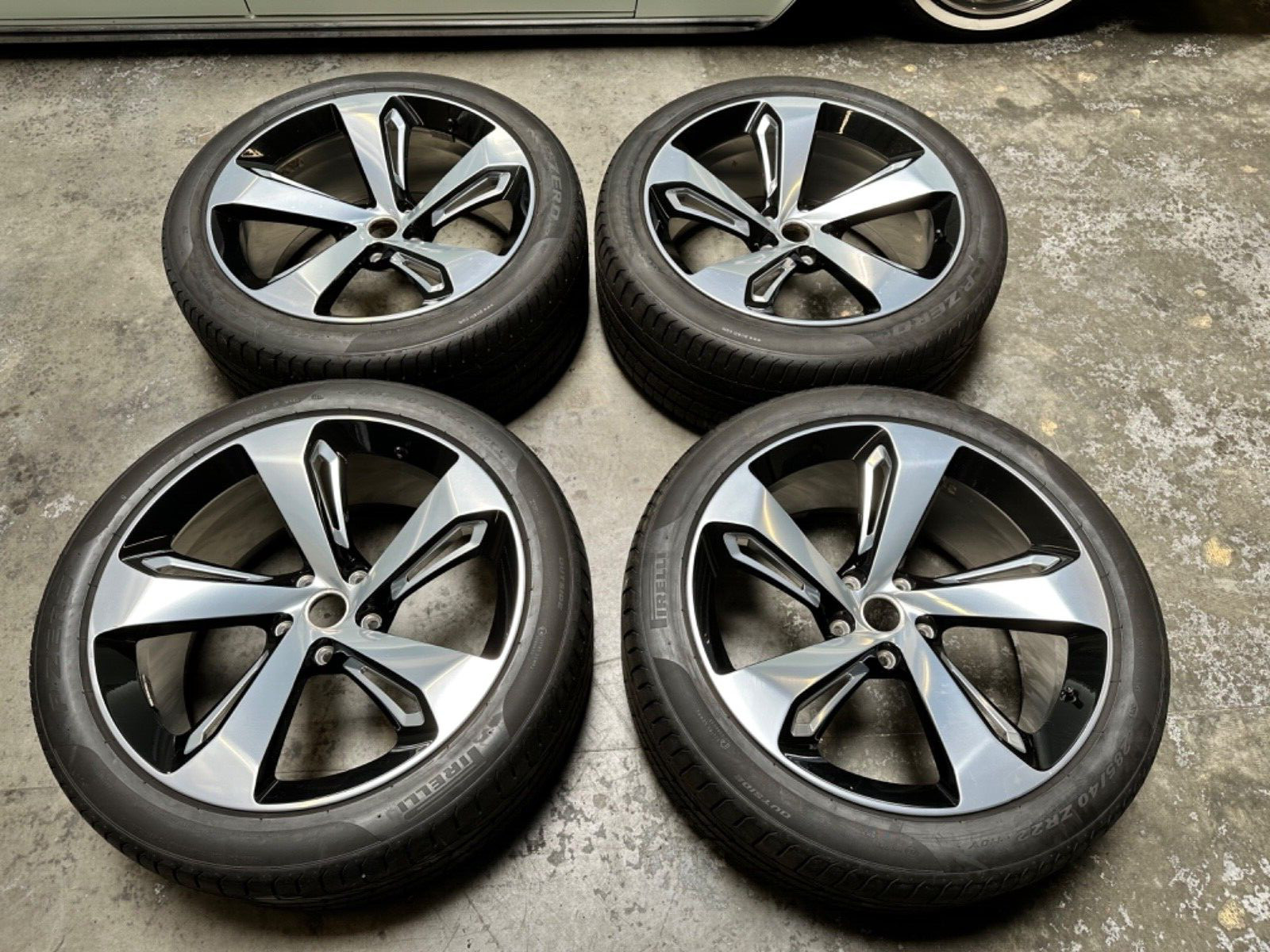 Bentley Bentayga 22 inch forged factory wheels and tires 