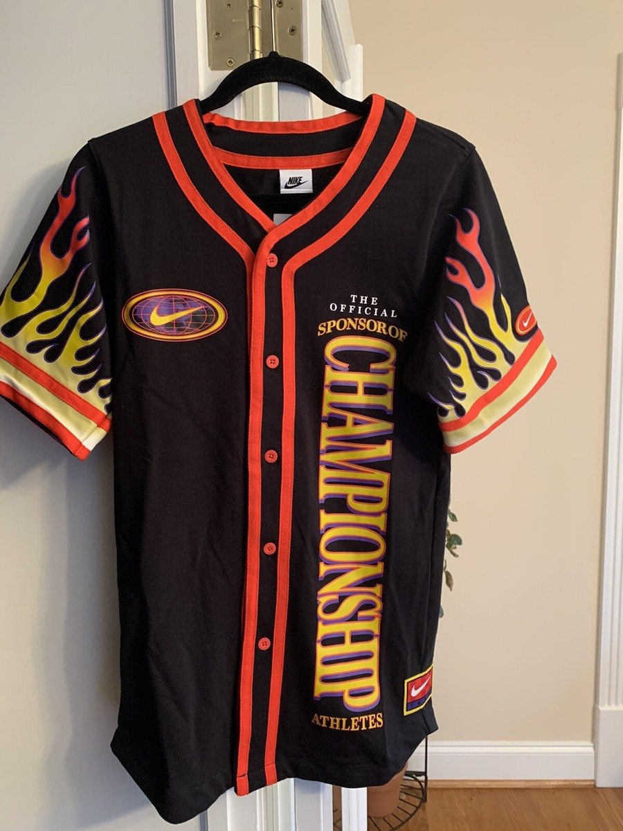 スポーツ選手 fire Nike Men's Sportswear Flames Fire Shirt Black/Red DV9642-010 Sz XS