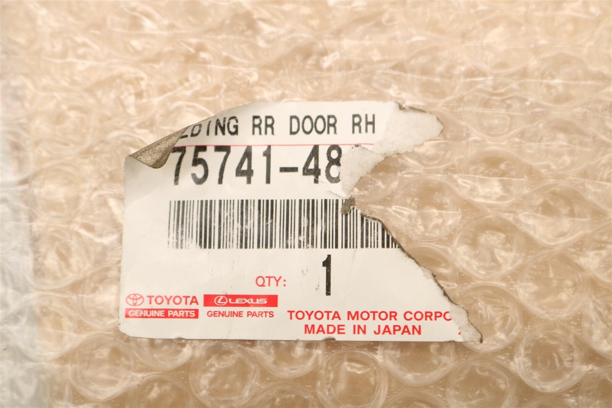 NEW OEM Rear Right Door Body Side Molding Silver 75741-48900-J2