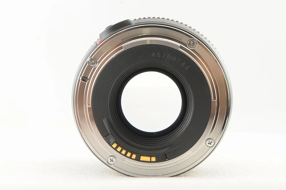 Canon EF28 мм F1.8 USM рабочий - Изображение 2 из 4