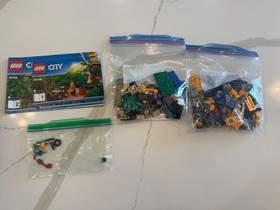 LEGO CITY: Jungle Cargo Helicopter (60158)