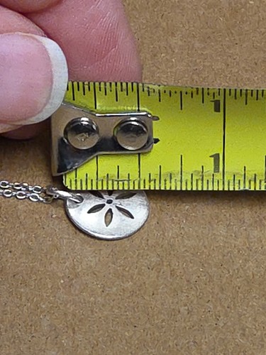 Colgante Sandollar Plata de Ley 925 Firmado Flor Corte Láser *VER FOTOS - Imagen 10 de 12