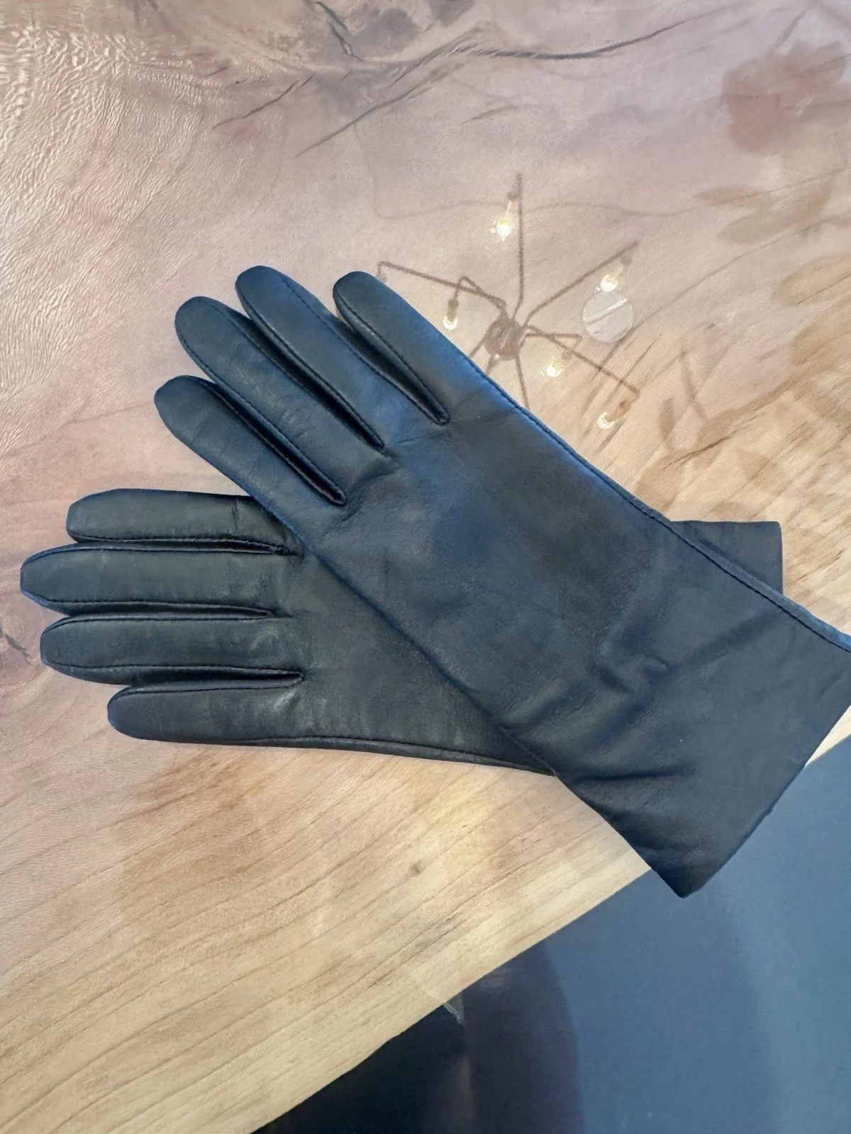 Fownes Women’s Black Genuine Leather Cashmere Lined Driving Gloves Size 7 Sm/Med