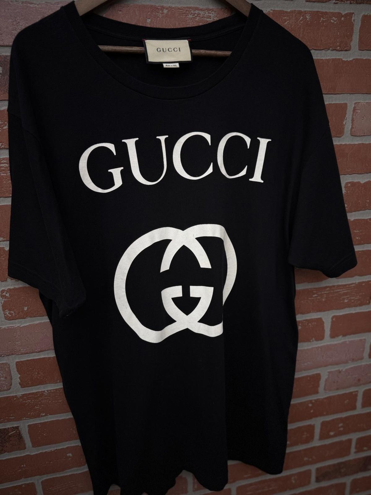 Gucci Black White Basic Logo Tee Size Medium - image 4