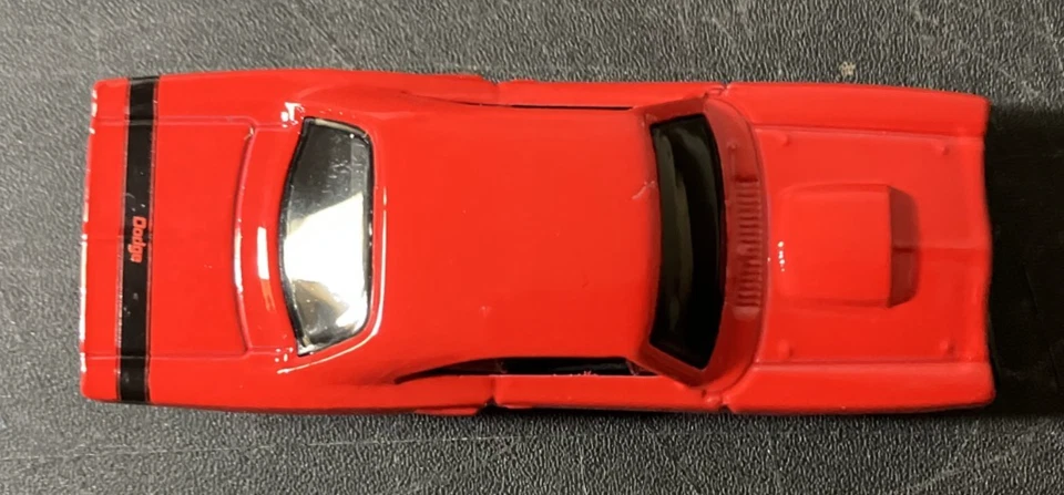 Red 1969 Dodge Coronet Super Bee - Hot Wheels New Models 05/40 1:64 - CLEAN NM - Image 2 of 4