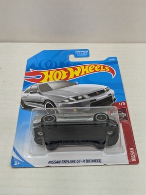 Hot Wheels 2019 Mainline ZAMAC Nissan Skyline GT-R BCNR33 Silver