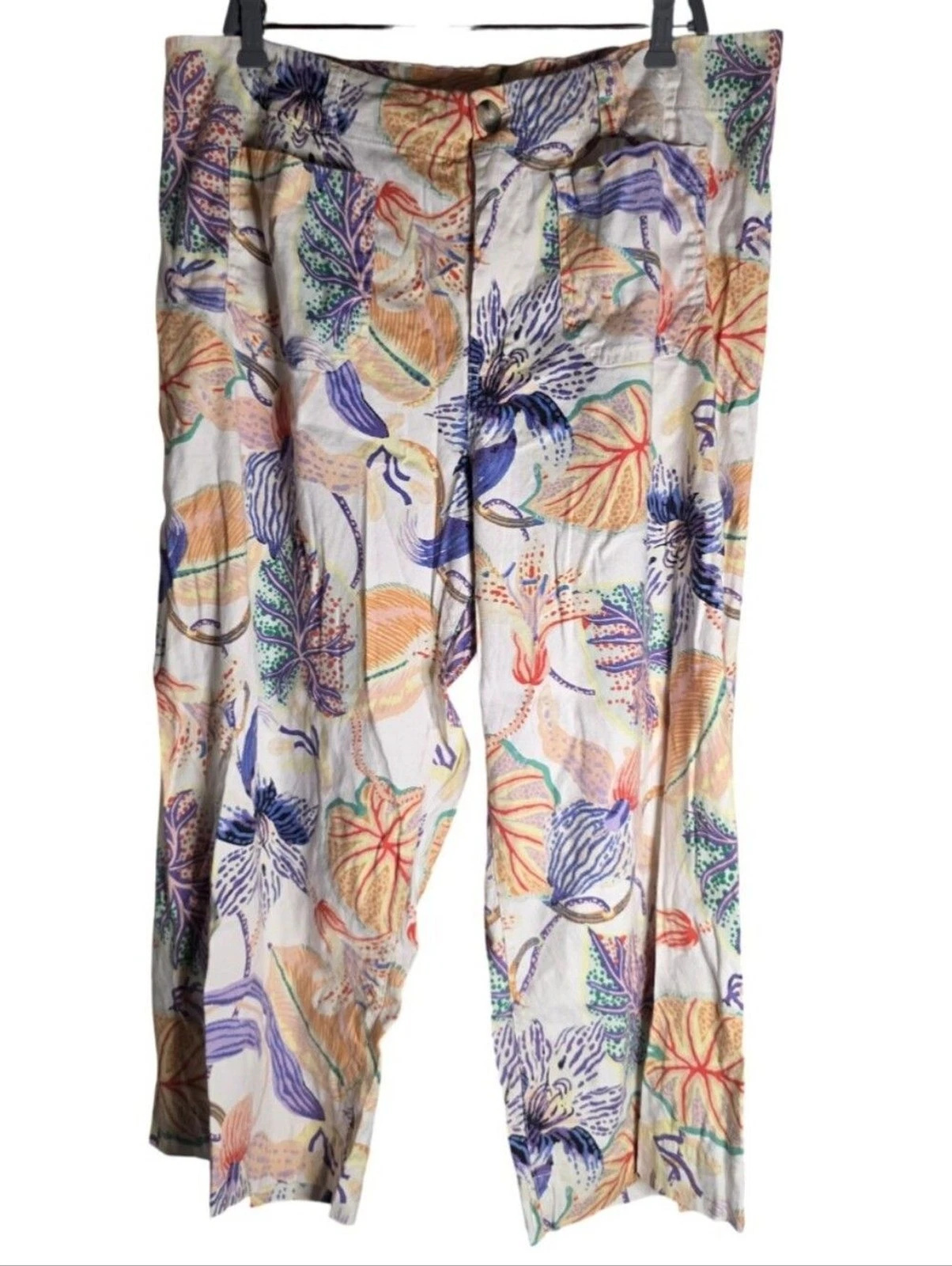 Sarah Gordon for Maeve The Colette Floral Capri Pants Women’s 20W Tropical Crop
Opens in a new windo