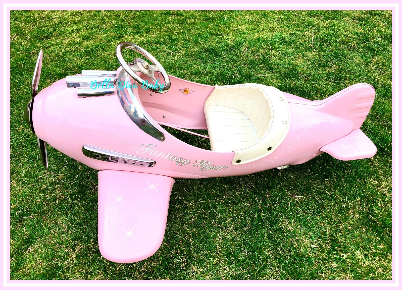 pink pedal plane