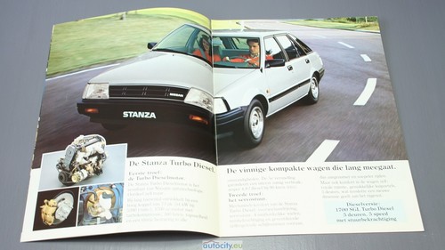Nissan STANZA (T11) Folleto de ventas - Imagen 2 de 4