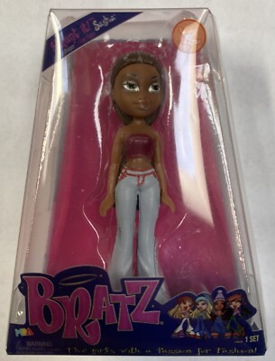 NEW  Bratz Mini dolls Series 1  FLAUNT IT SASHA HARD TO FIND