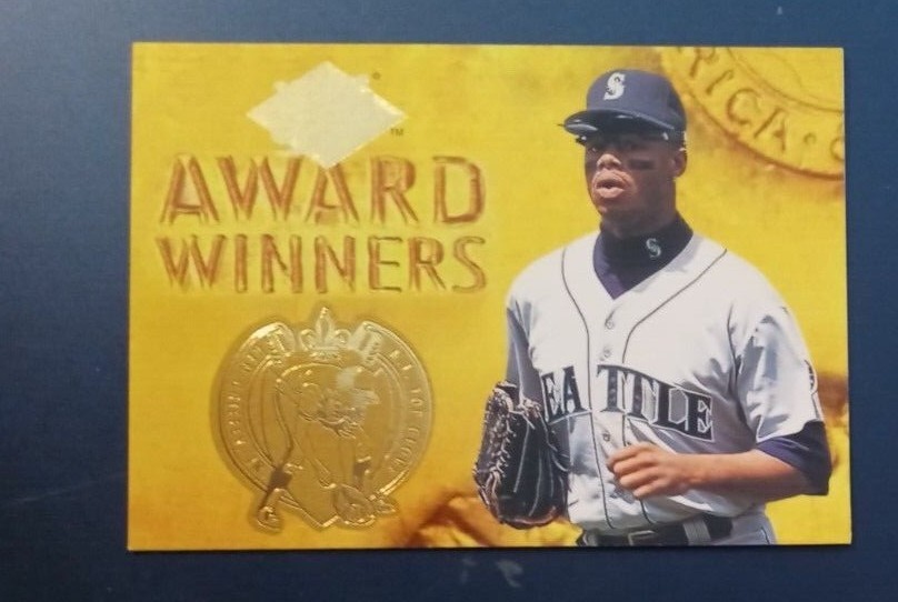 1994 Fleer Ultra Ken Griffey, Jr. Award Winner #6/25 near mint