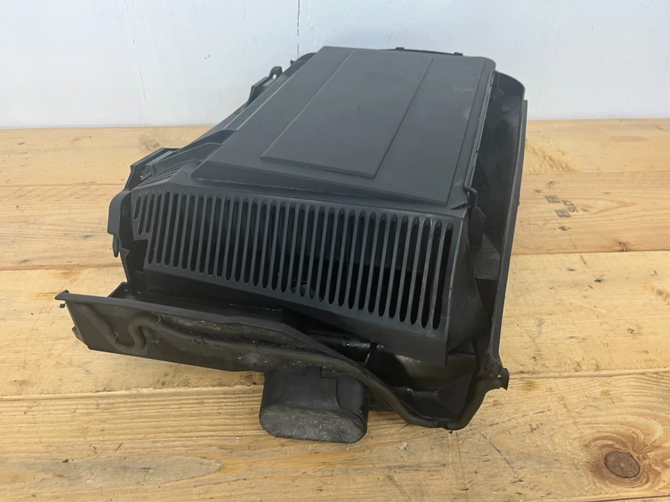 97-03 宝马 E39 530i 525i 机舱空气过滤器外壳组件右乘客侧 — 第 4/4 张图片