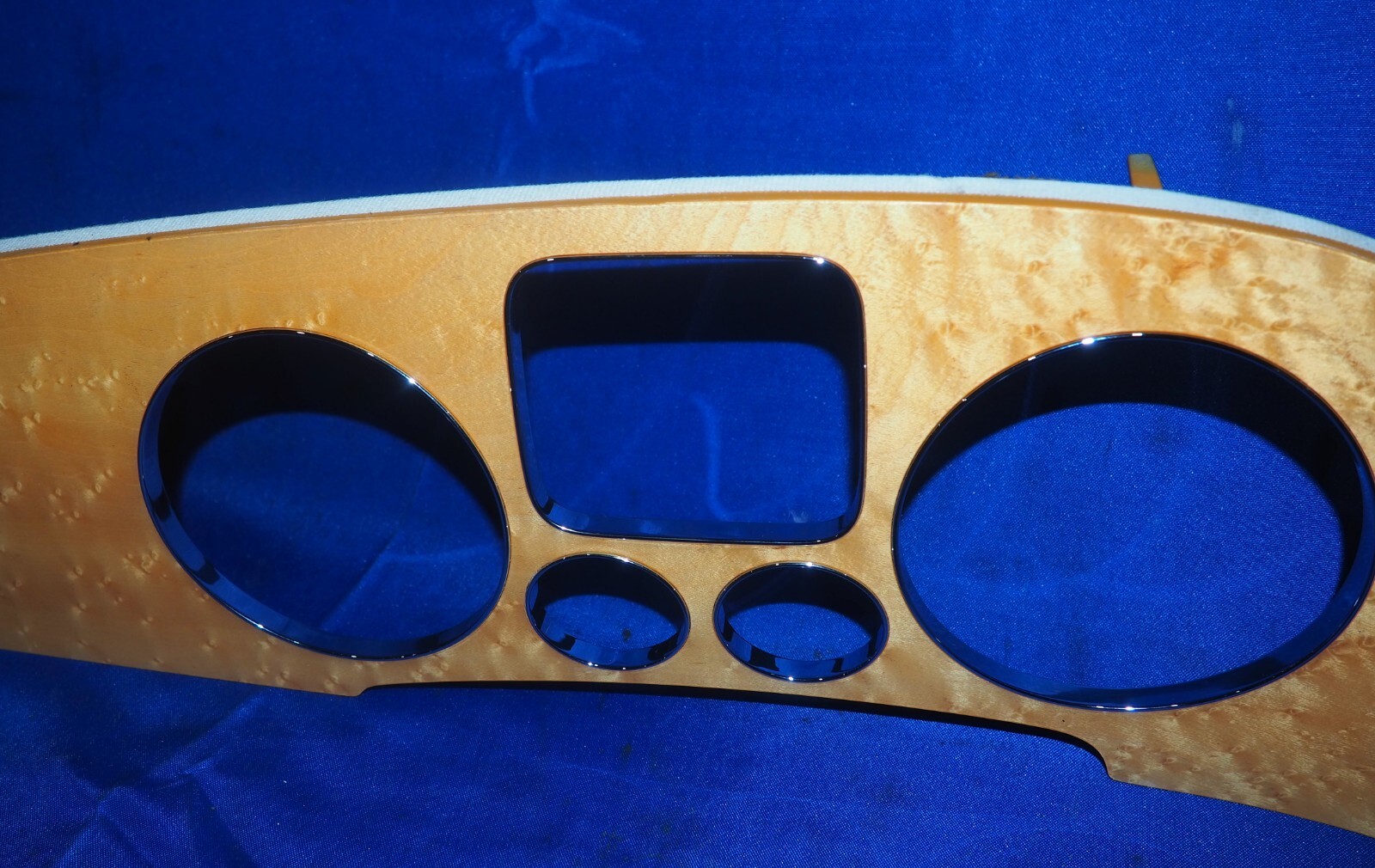 2003-2012 Bentley Flying Spur GT GTC Dash Gauge Cluster Trim Bezel Maple OEM