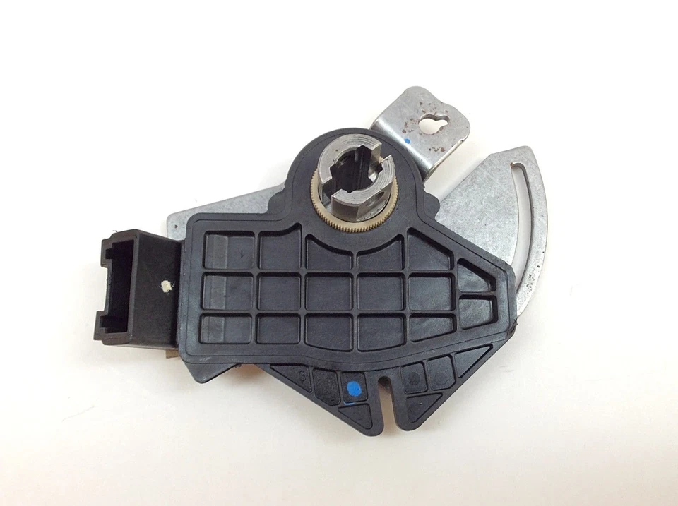 Interruptor de seguridad neutro de transmisión Chevrolet Silverado GMC Sierra Allison OEM Foto 2 de 4