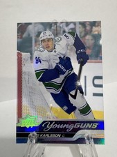 2024-25 Upper Deck Extended Linus Karlsson Young Guns Acetate Update #718