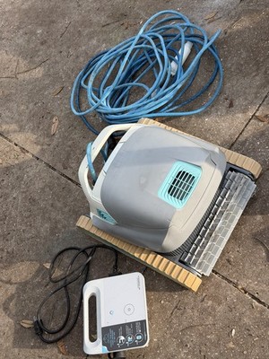 Maytronics Dolphin Active 30i Robotic Pool Cleaner w Power Supply Runs READ!